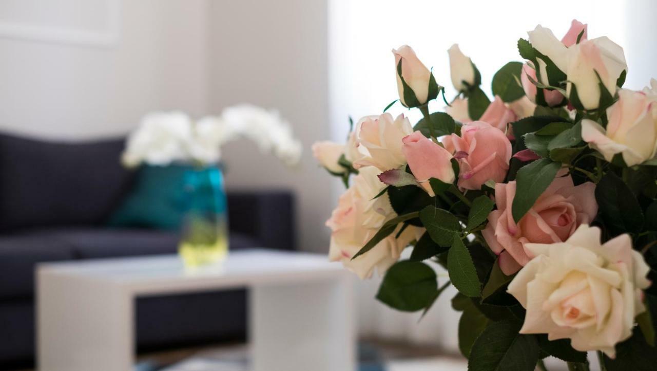 White Rose Apartment Záhřeb Exteriér fotografie